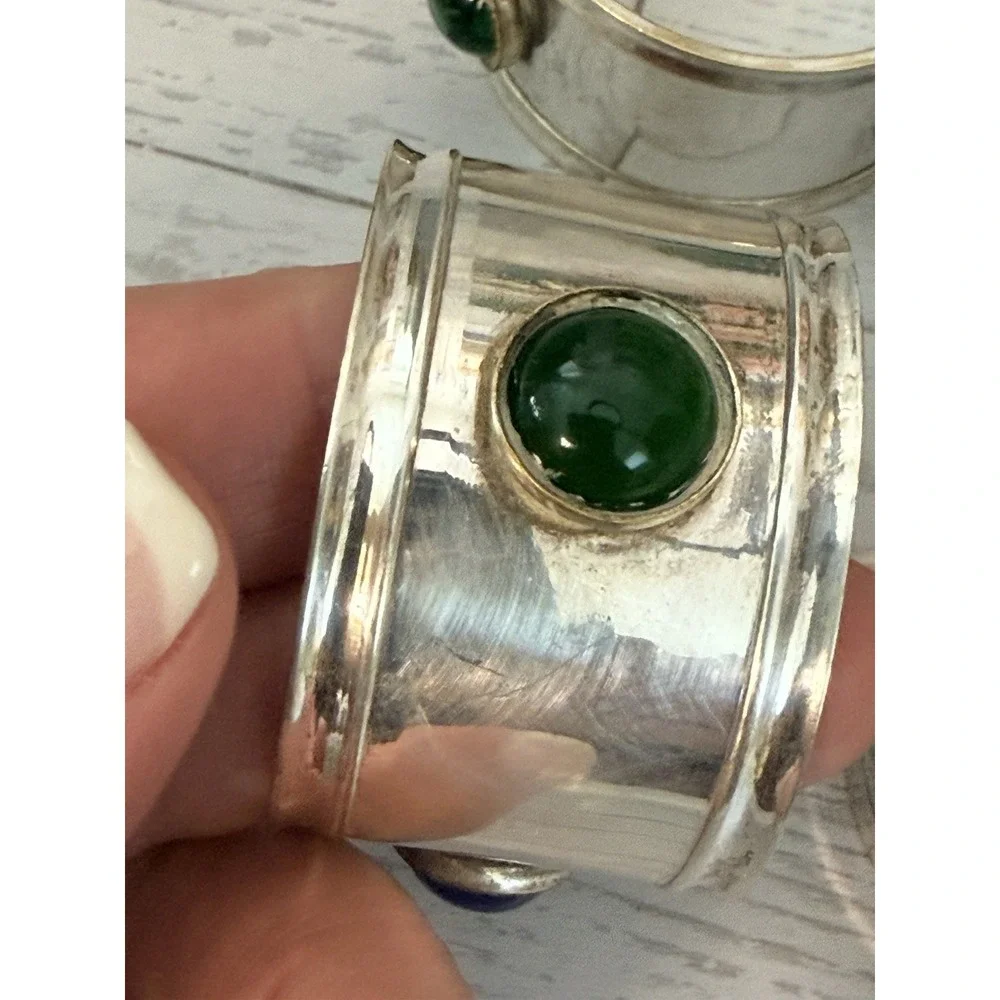 International Silver Co. Silver Plated Napkin Ring Holder w Colored Glass Set 4